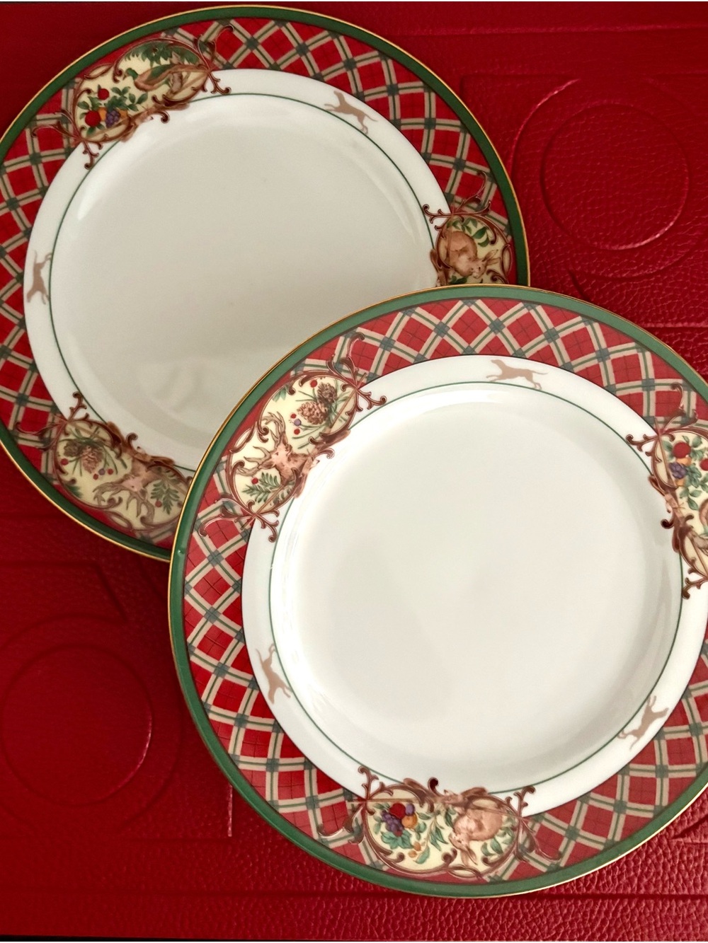 Noritake Royal Hunt salad plates ( set of 2) in perfect new condition
